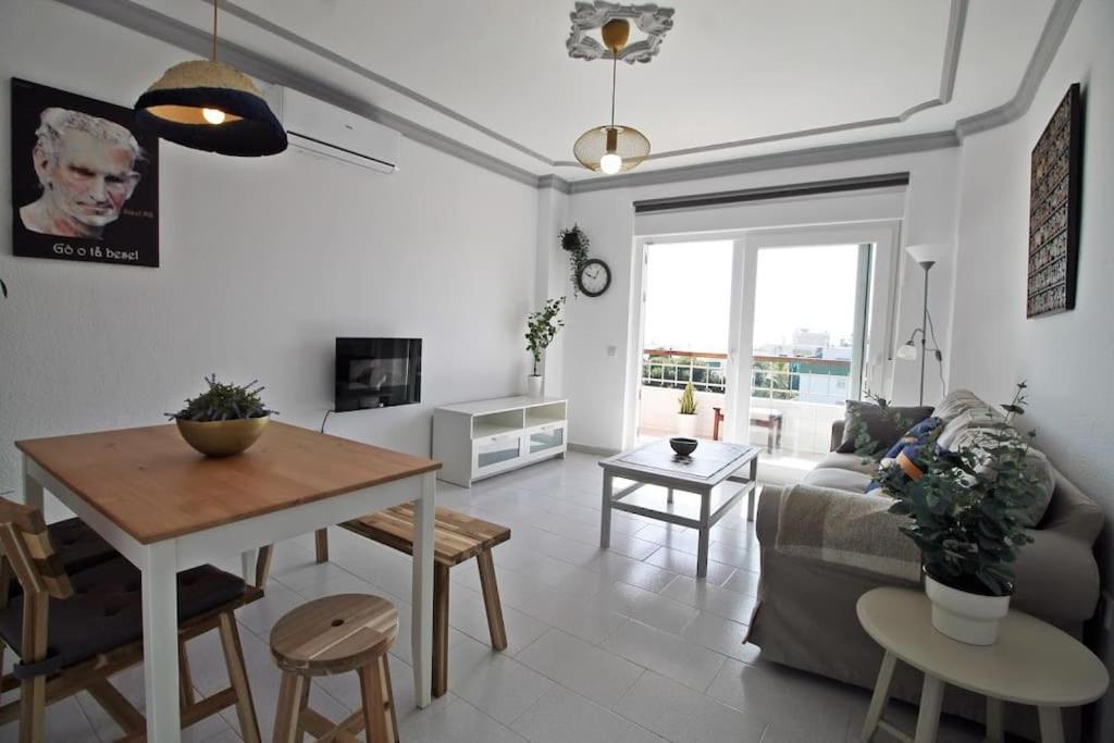 Flat With Terrace And Sea Views In - Miro Apartment *